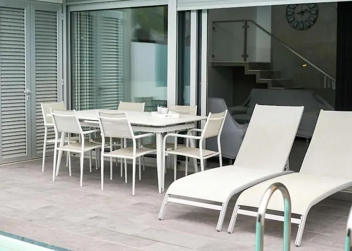 Harmony 4b House By Ici Villa